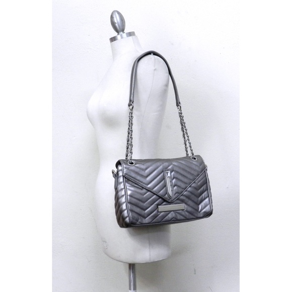 ❤️ NEW Chevron Quilted Shoulder Bag - Picture 6 of 7